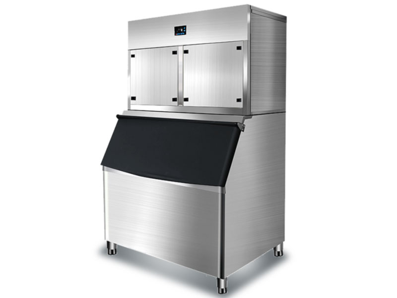 Kubus ijsmachine